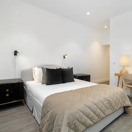 شقة Whome Stylish Oasis With Patio Near Parque Eduardo Vii *