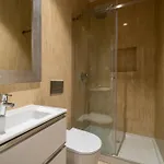 Whome Stylish Oasis Near Parque Eduardo Vii