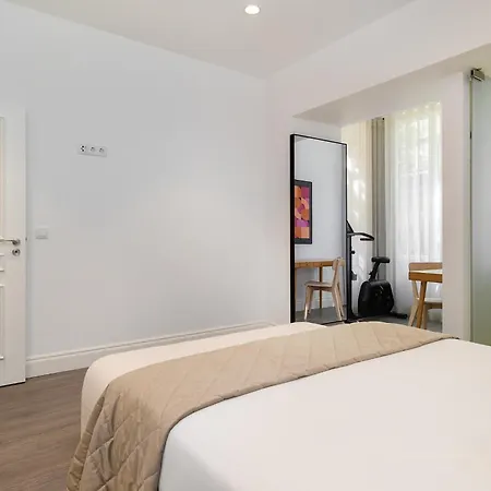 Apartment Whome Stylish Oasis Near Parque Eduardo Vii