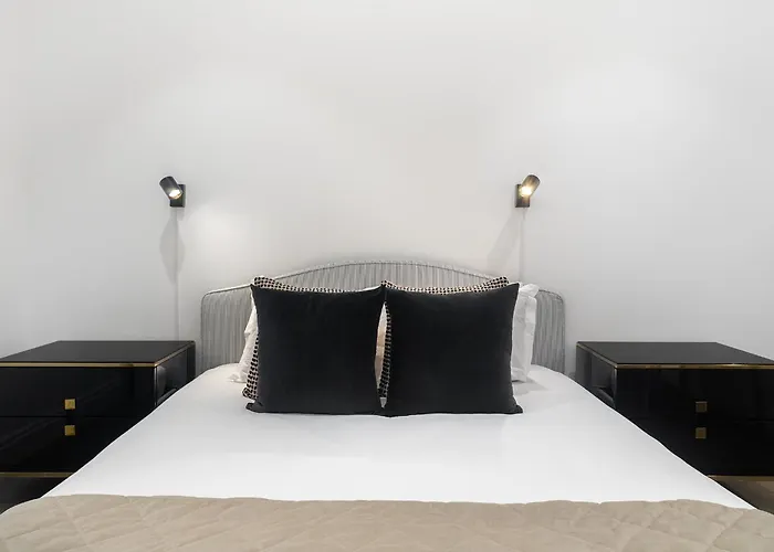 Whome Stylish Oasis Near Parque Eduardo Vii